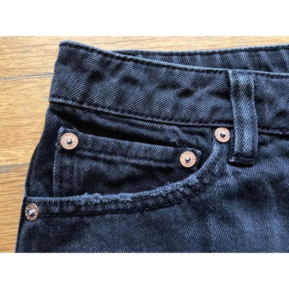FREE PEOPLE Black Distressed Full Zip Denim Skirt sz 26